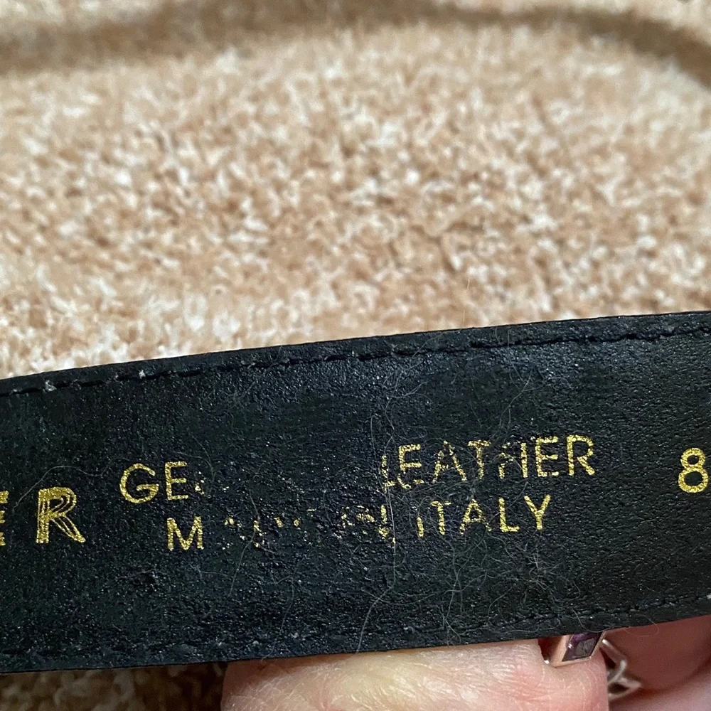Elegant Gold and Black Women's Belt